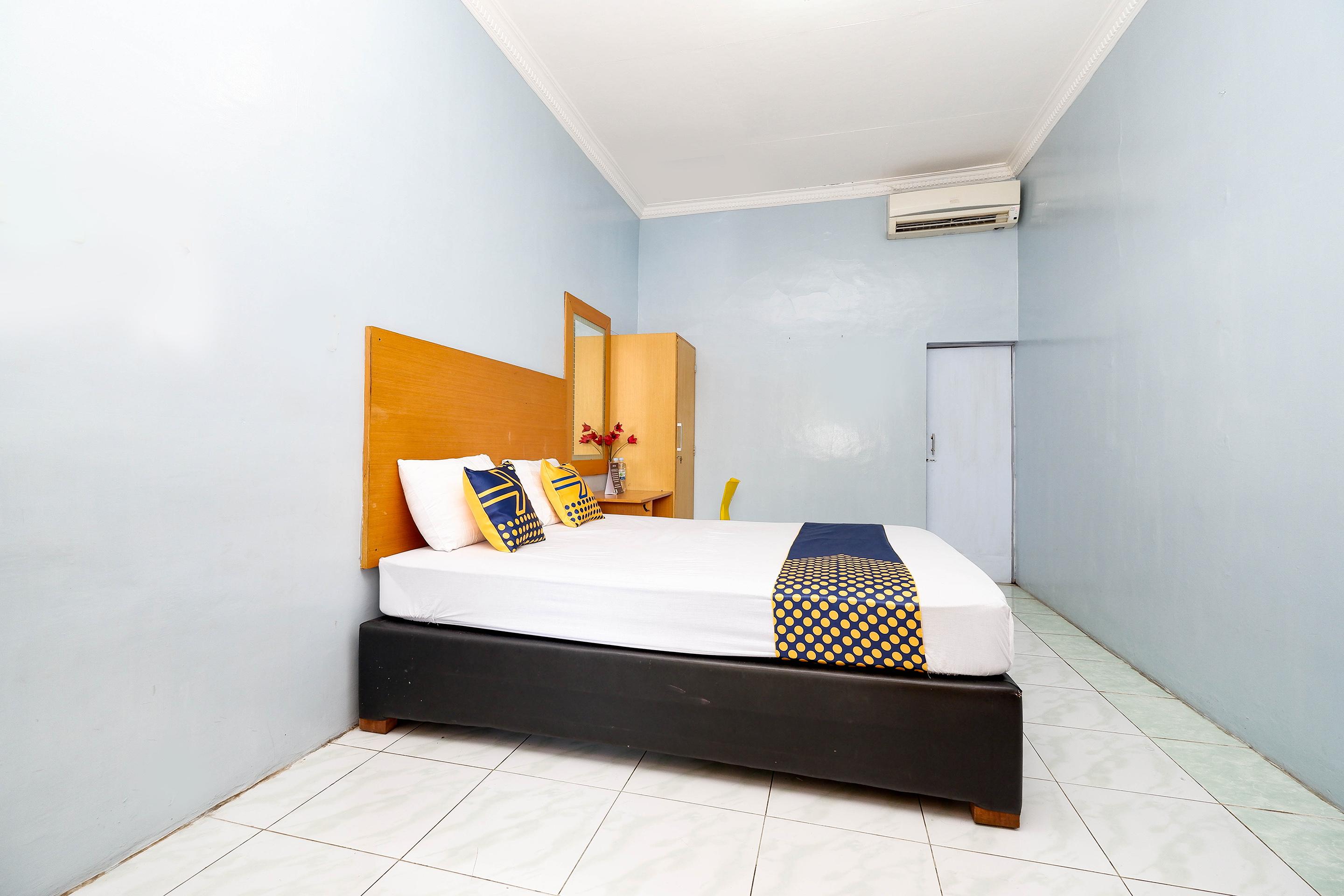 Oyo 2240 Simpang Tujuh Residence Kudus Exterior photo