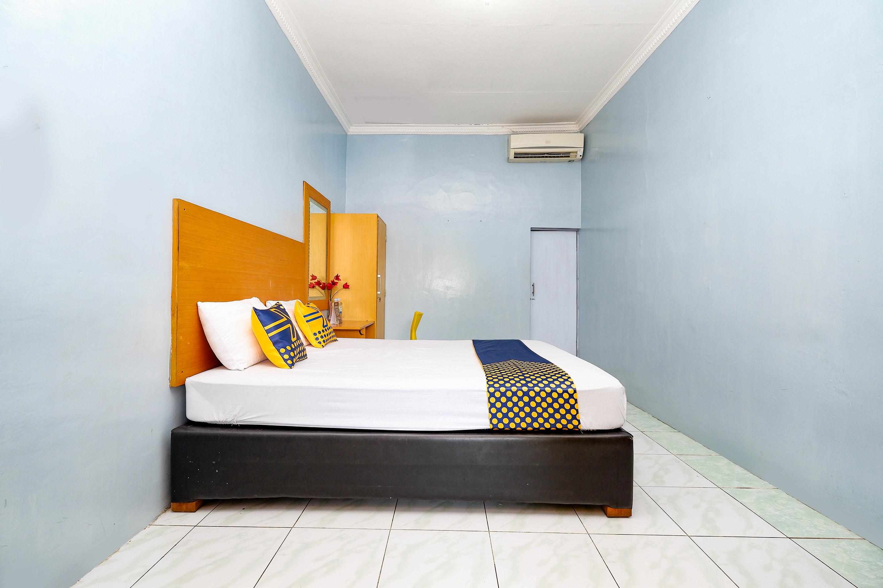 Oyo 2240 Simpang Tujuh Residence Kudus Exterior photo